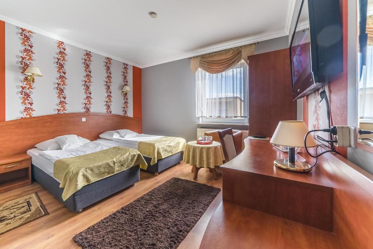 Отель Hotel Doris Оборники-15