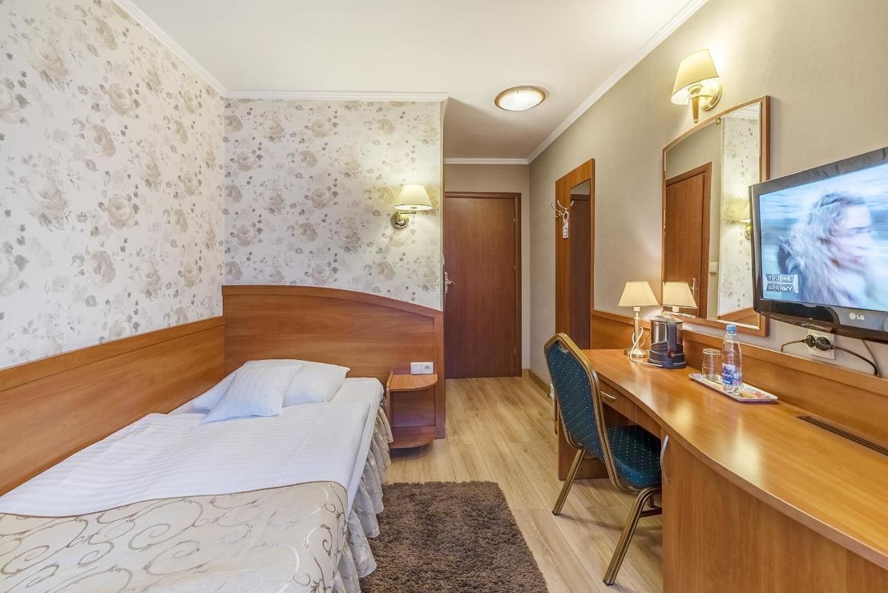 Отель Hotel Doris Оборники-21