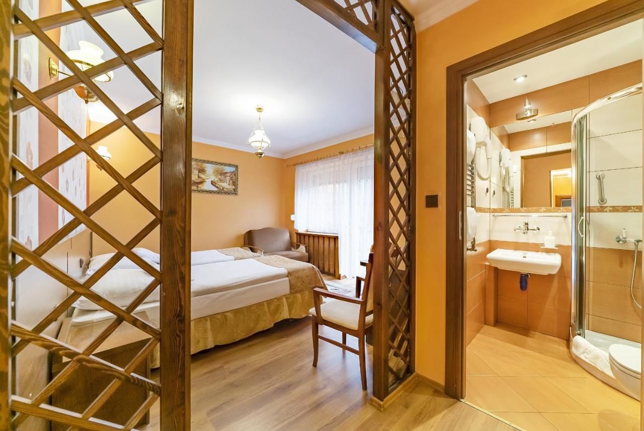 Отель Hotel Doris Оборники-30
