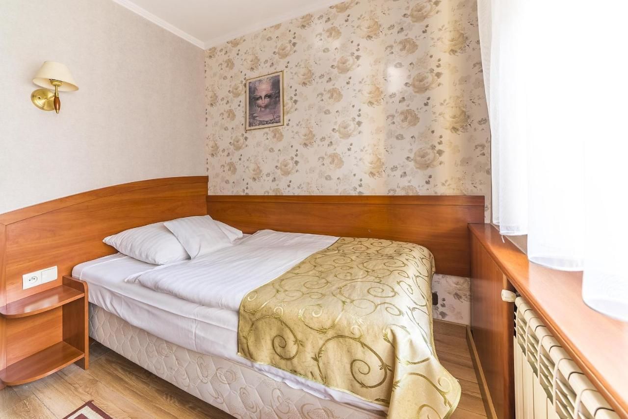 Отель Hotel Doris Оборники-8