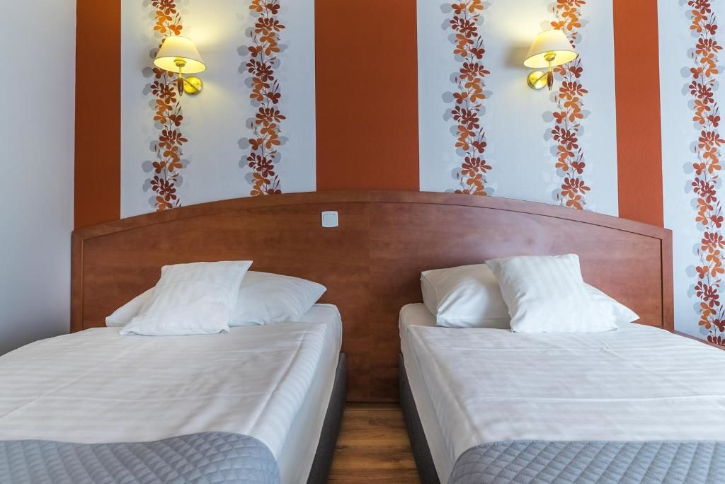 Отель Hotel Doris Оборники-58